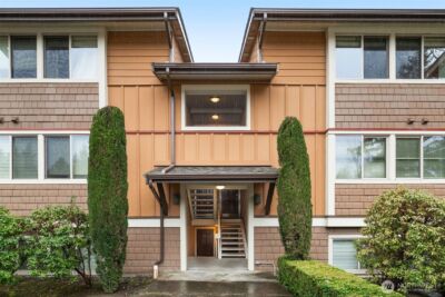 8240 126th Avenue NE #A304, Kirkland, WA 98033 - Photo 2