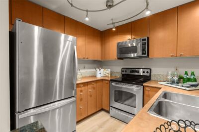 8240 126th Avenue NE #A304, Kirkland, WA 98033 - Photo 10