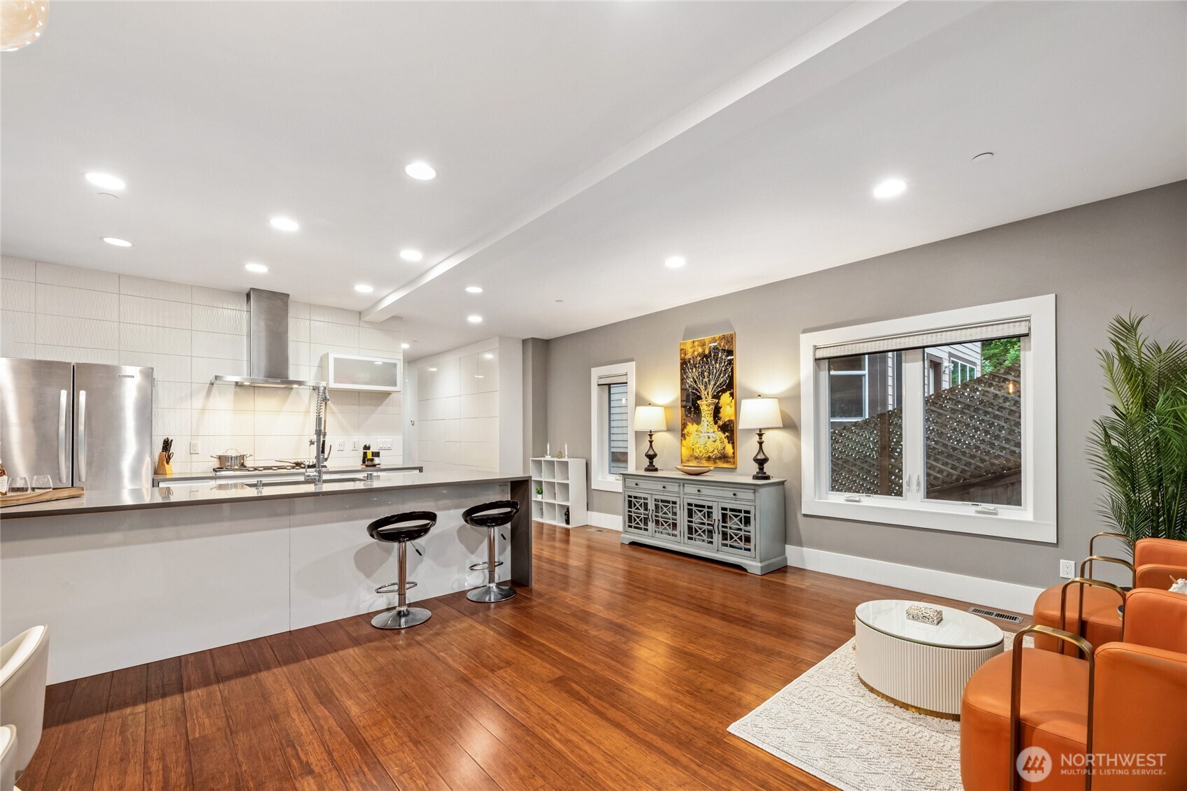 1312 211th Avenue NE, Sammamish, WA 98074