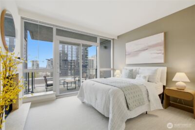 10650 NE 9th Place #1527, Bellevue, WA 98004 - Photo 13
