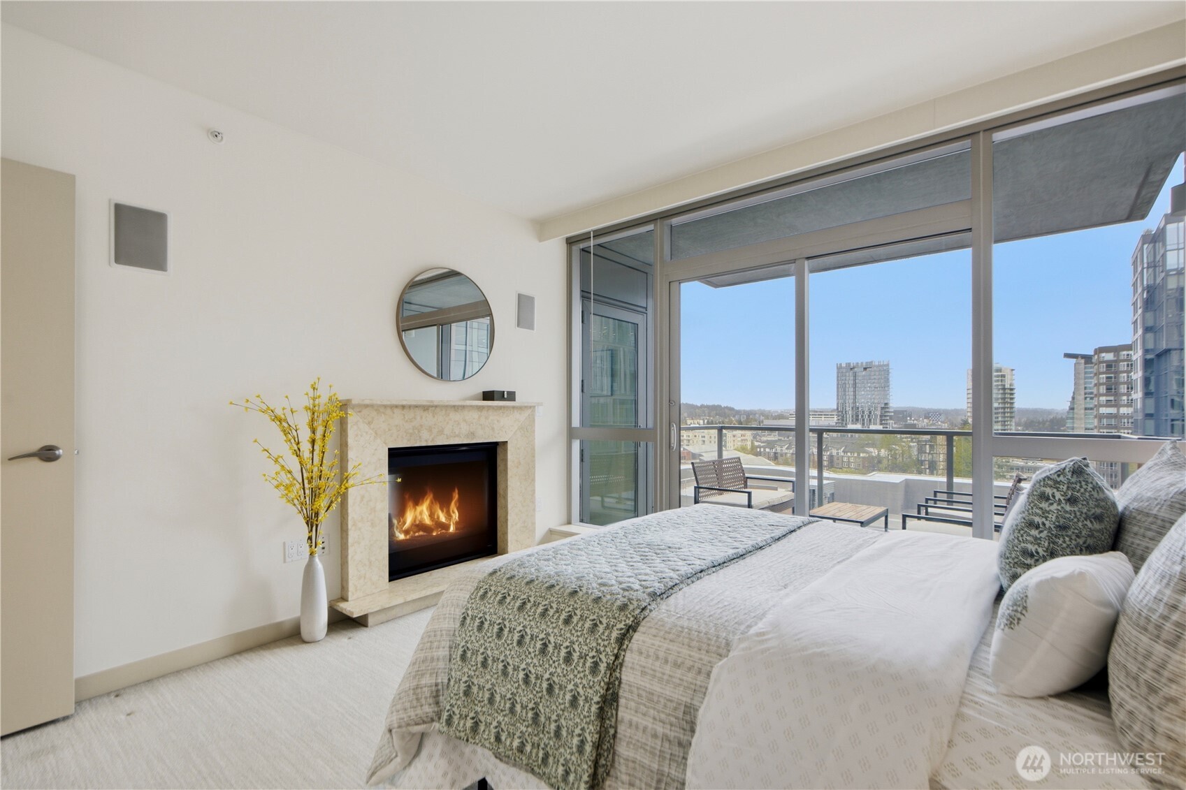 10650 NE 9th Place #1527, Bellevue, WA 98004