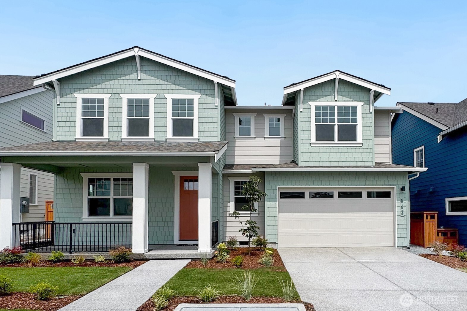 562 SW 97th Street #4, Seattle, WA 98106