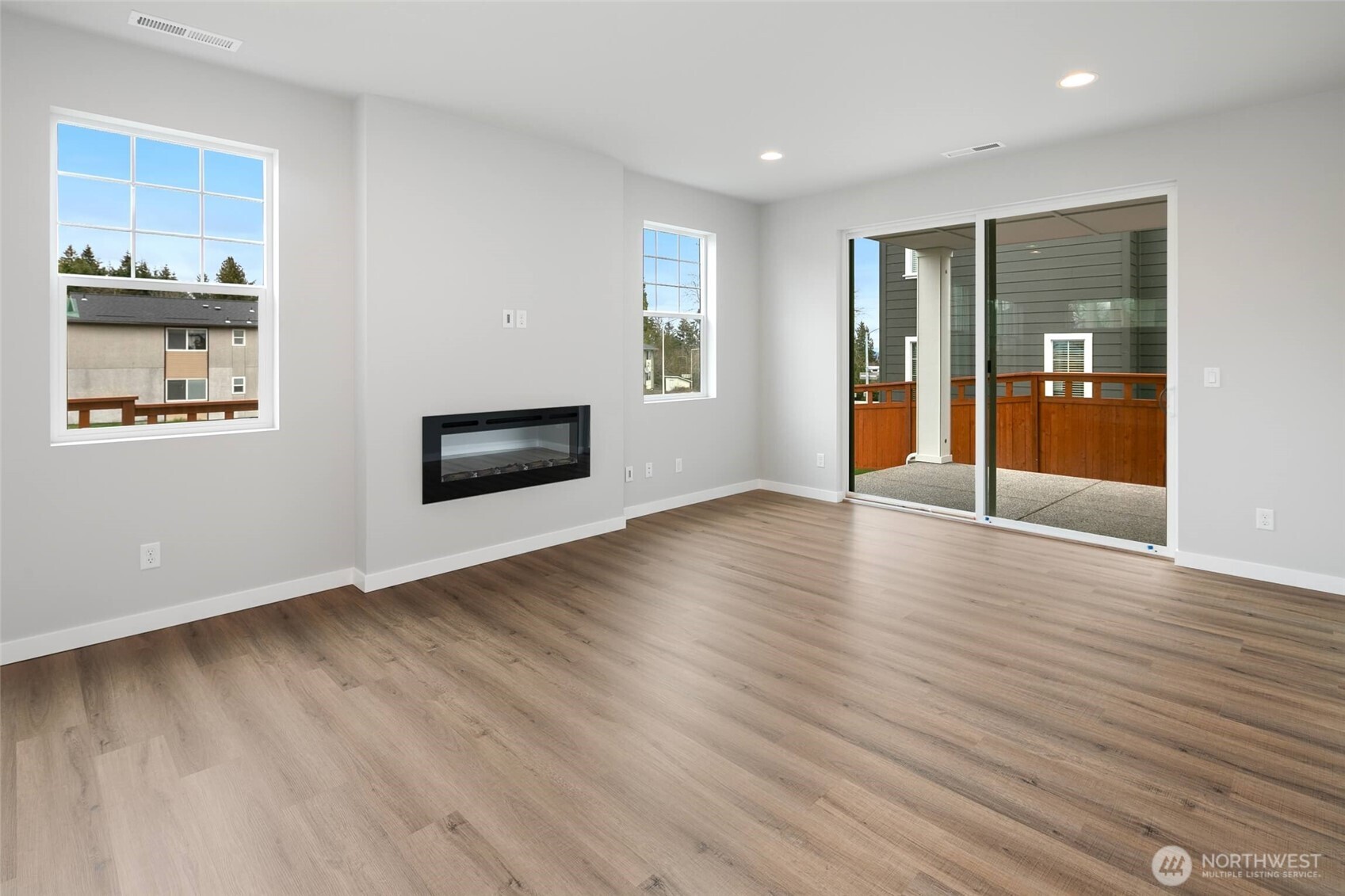 562 SW 97th Street #4, Seattle, WA 98106