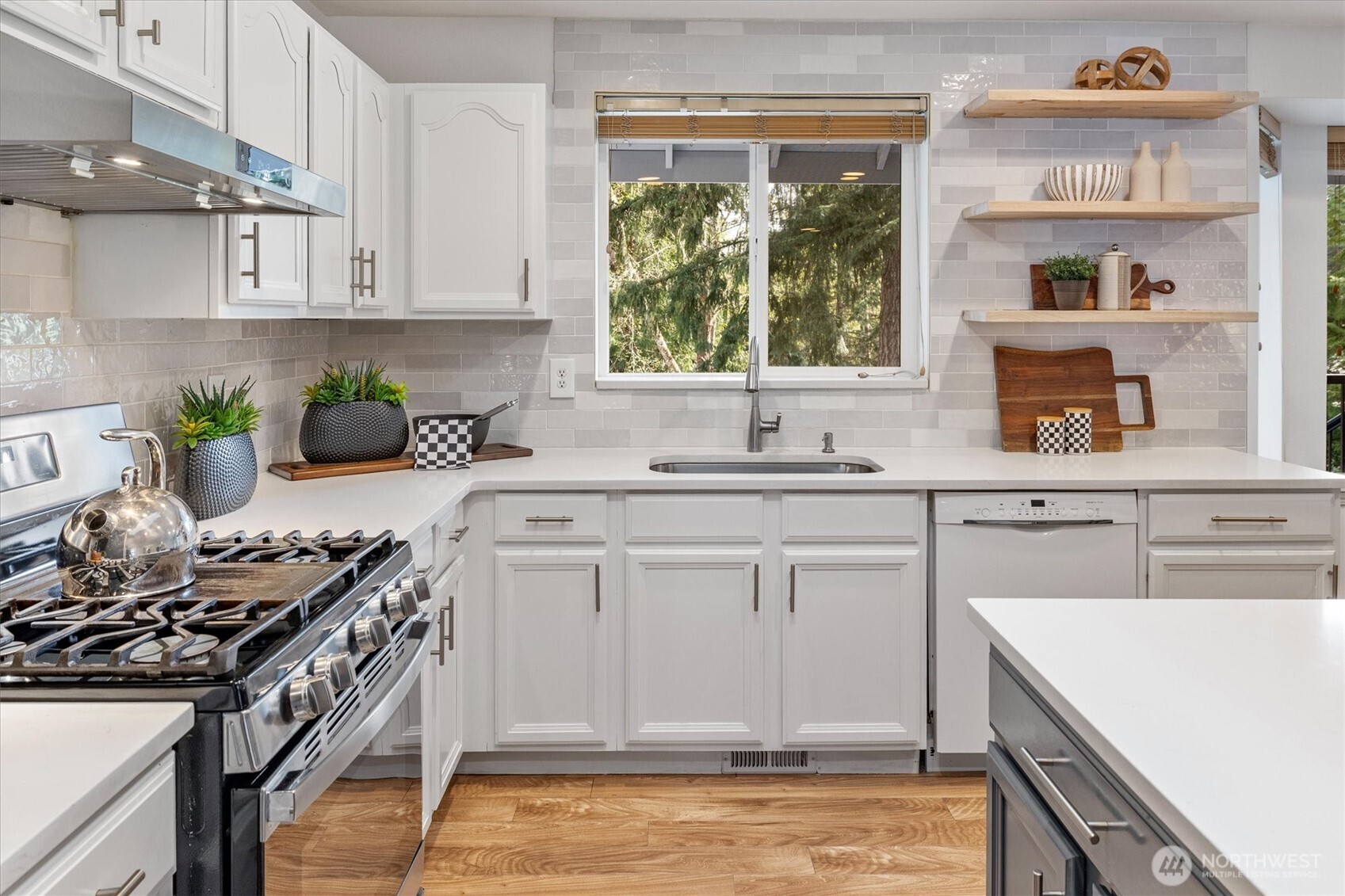 4520 52nd Street NW, Gig Harbor, WA 98335