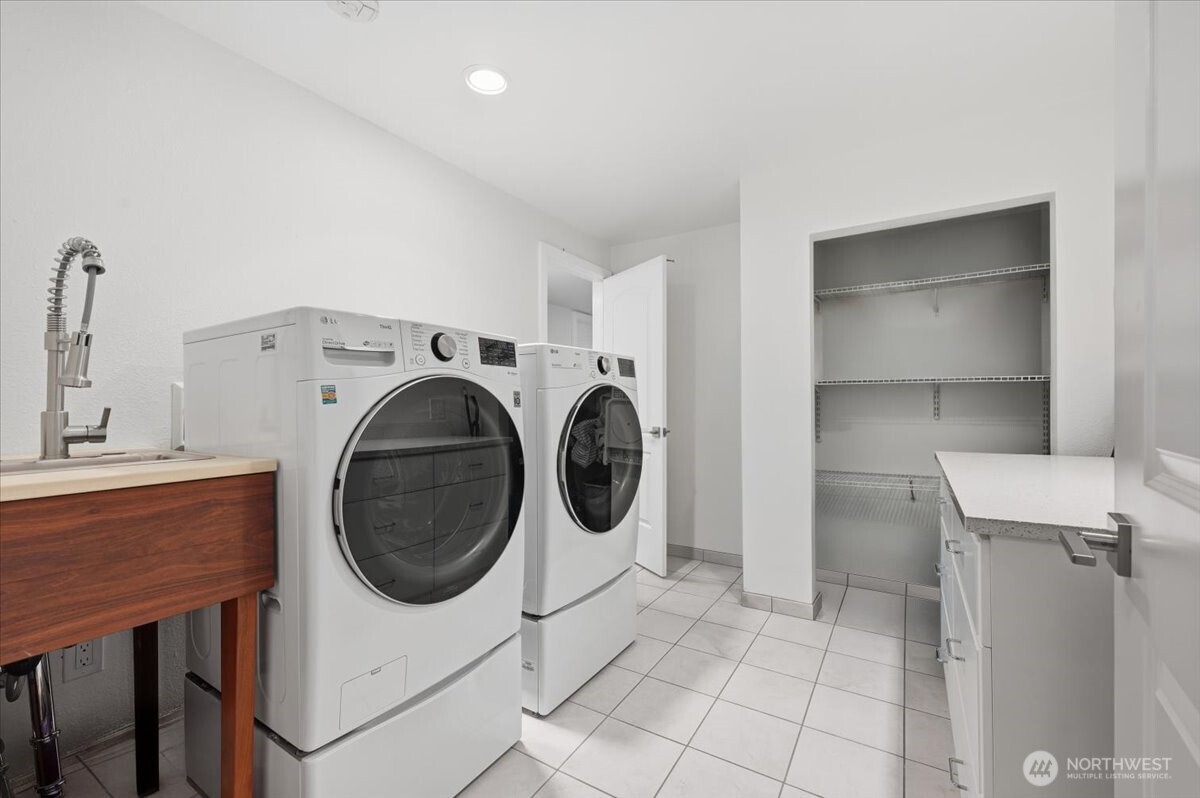 16125 NE 145 Street , Woodinville, WA 98072