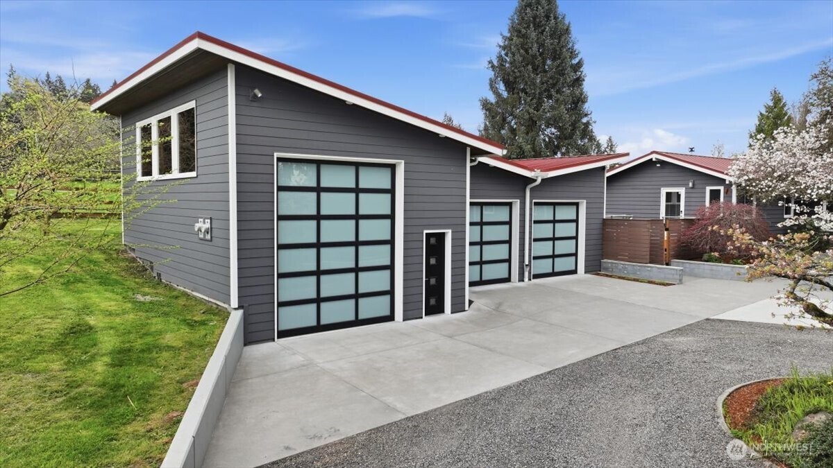 16125 NE 145 Street , Woodinville, WA 98072