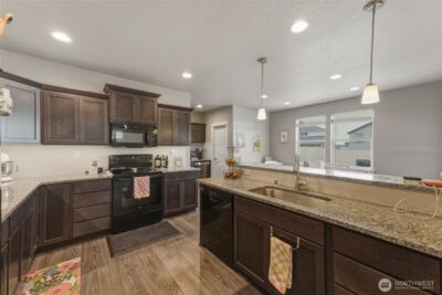 3070 Duval Loop , Richland, WA 99352 - Photo 10