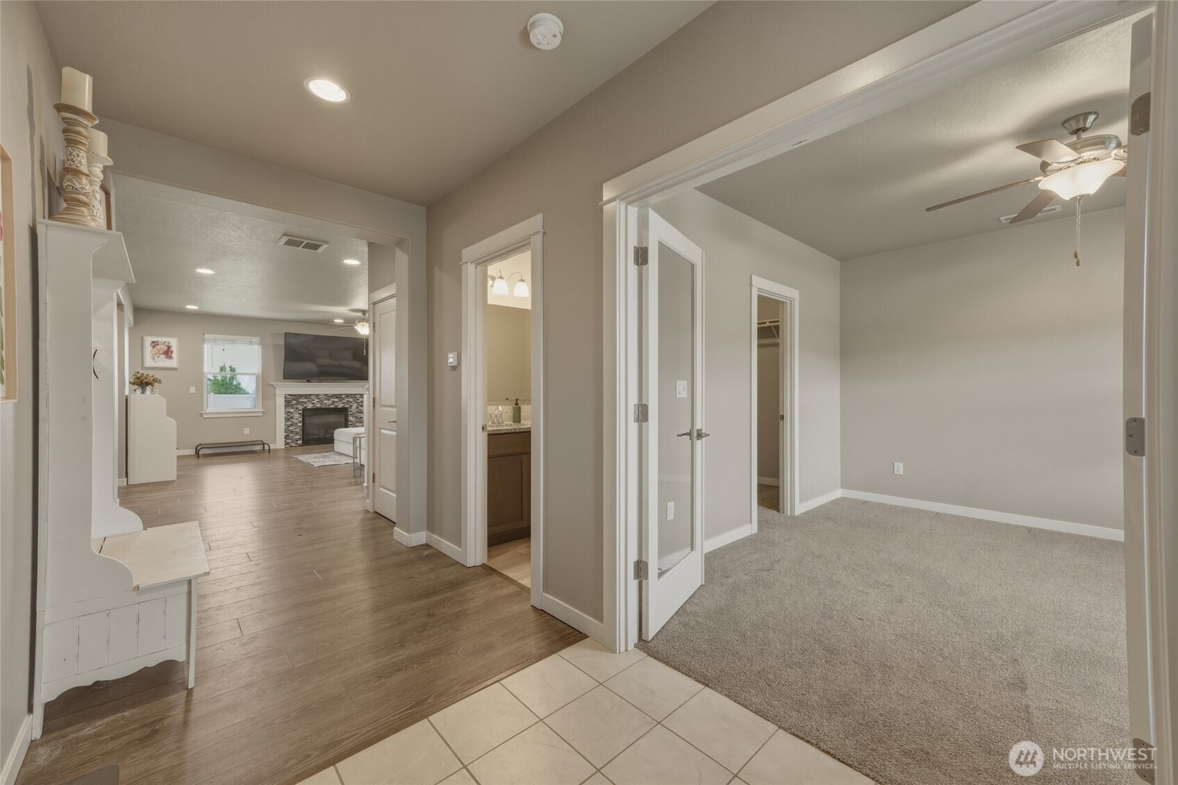 3070 Duval Loop , Richland, WA 99352