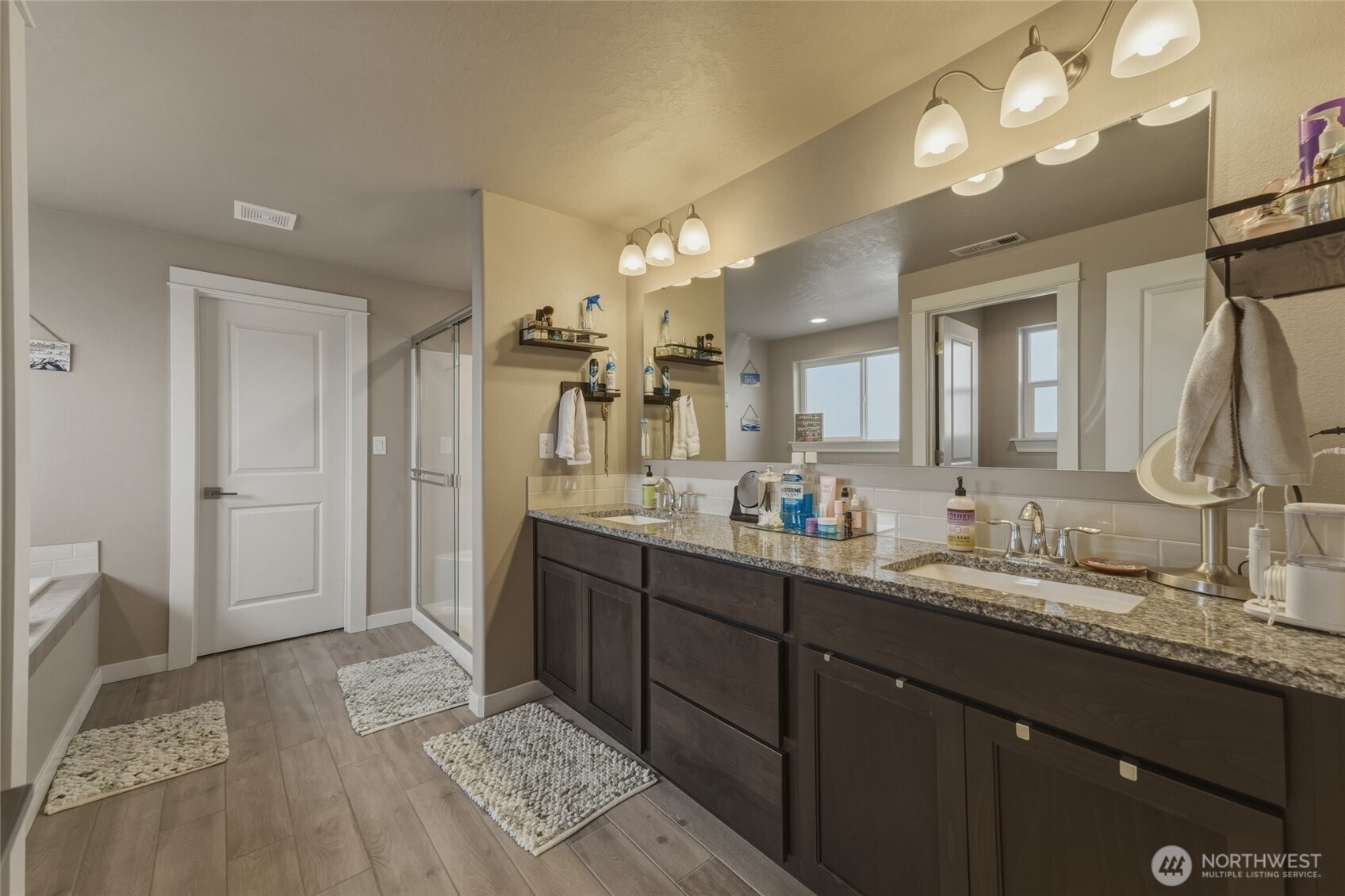 3070 Duval Loop , Richland, WA 99352