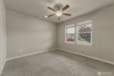 3070 Duval Loop , Richland, WA 99352 - Photo 4