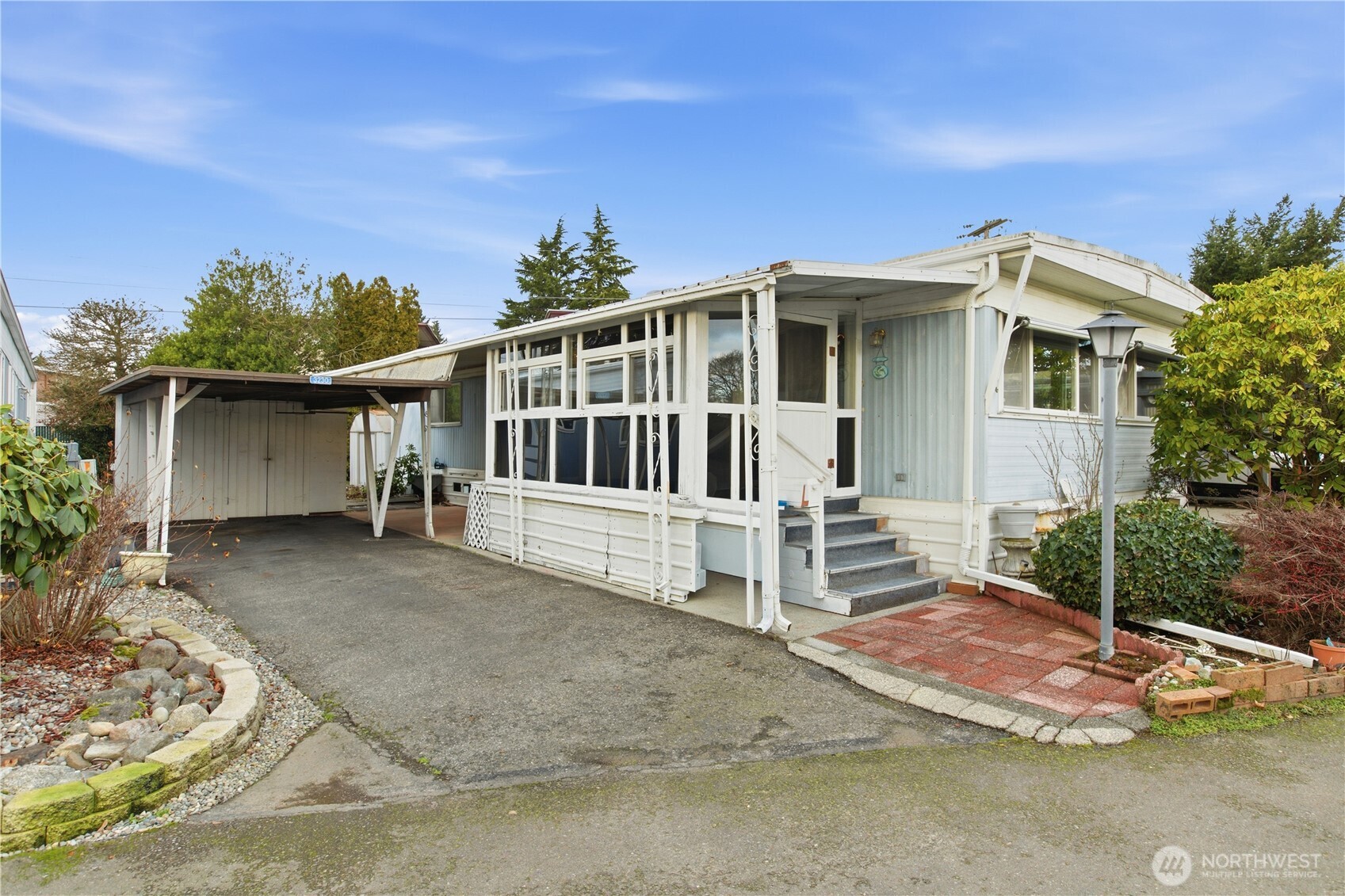 3230 Bow Lake Drive #007, SeaTac, WA 98188