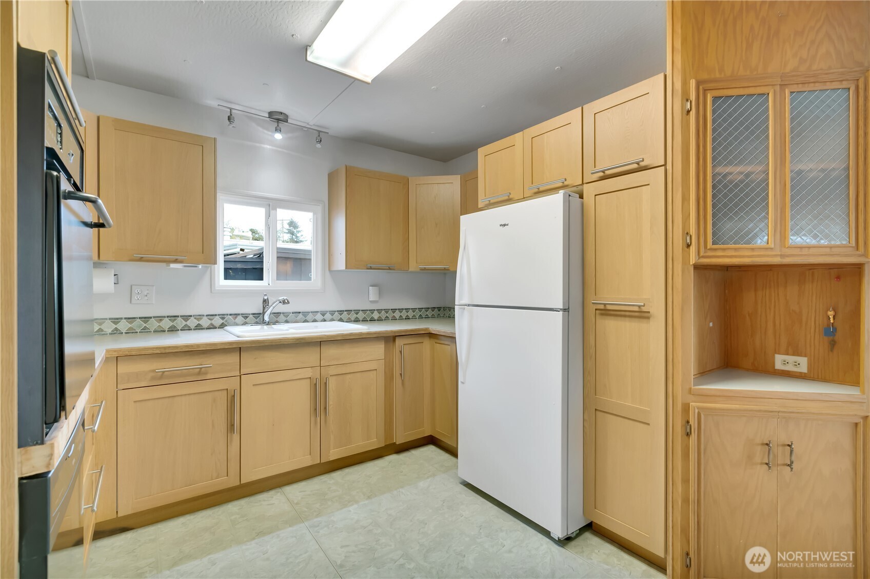 3230 Bow Lake Drive #007, SeaTac, WA 98188