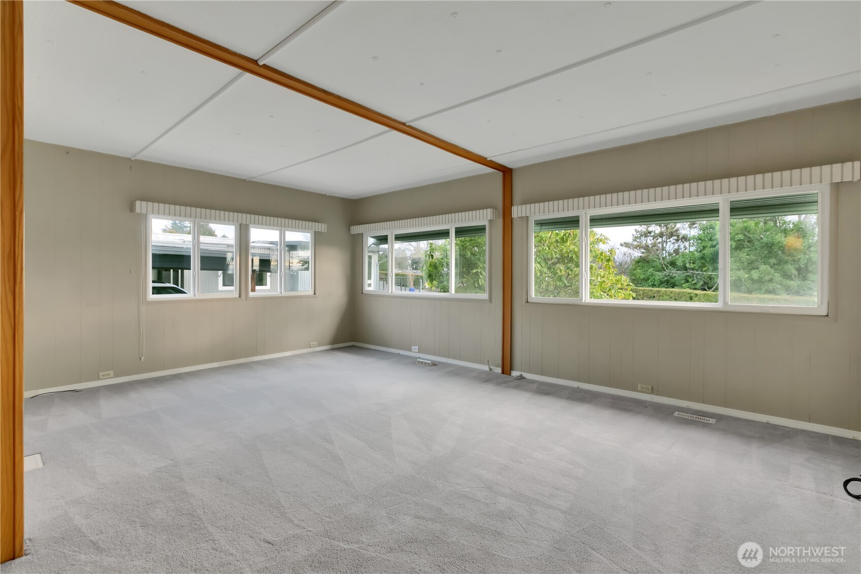 3230 Bow Lake Drive #007, SeaTac, WA 98188