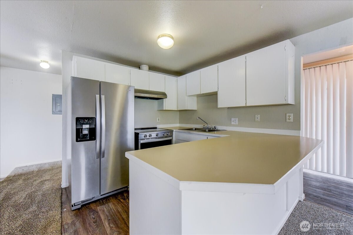 6629 204th Street SW, Lynnwood, WA 98036
