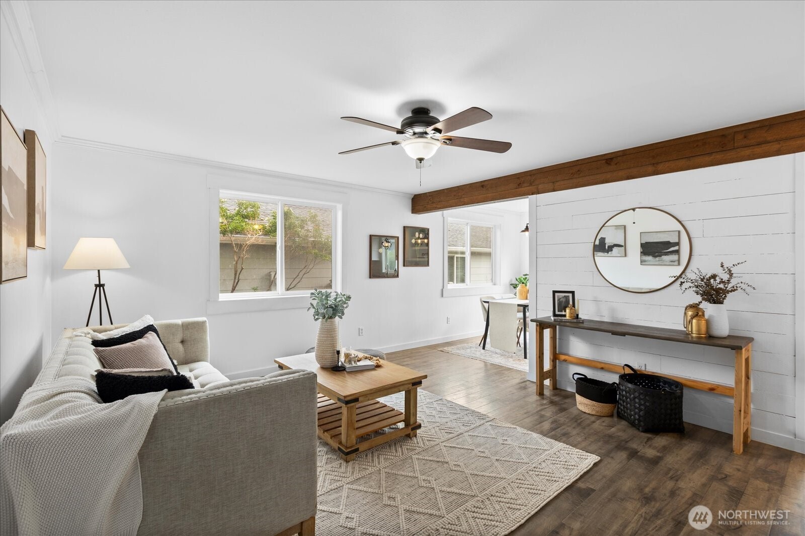 208 Shantel Street , Mount Vernon, WA 98274