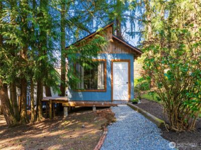 20017 Locust Way , Lynnwood, WA 98036 - Photo 31