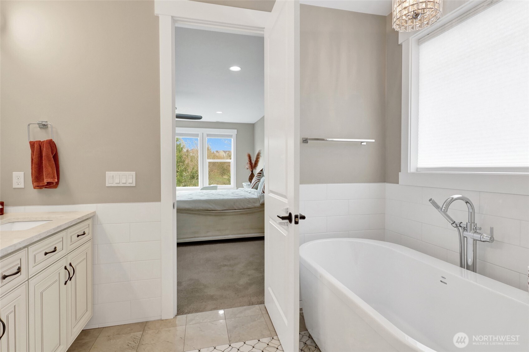 24030 Dolphin Lane , Mount Vernon, WA 98274