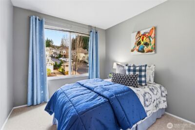 6649 SE Cougar Mountain Way , Bellevue, WA 98006 - Photo 24