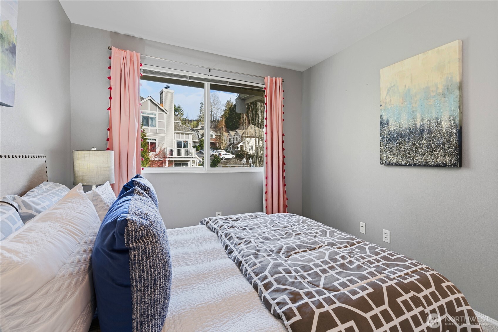 6649 SE Cougar Mountain Way , Bellevue, WA 98006