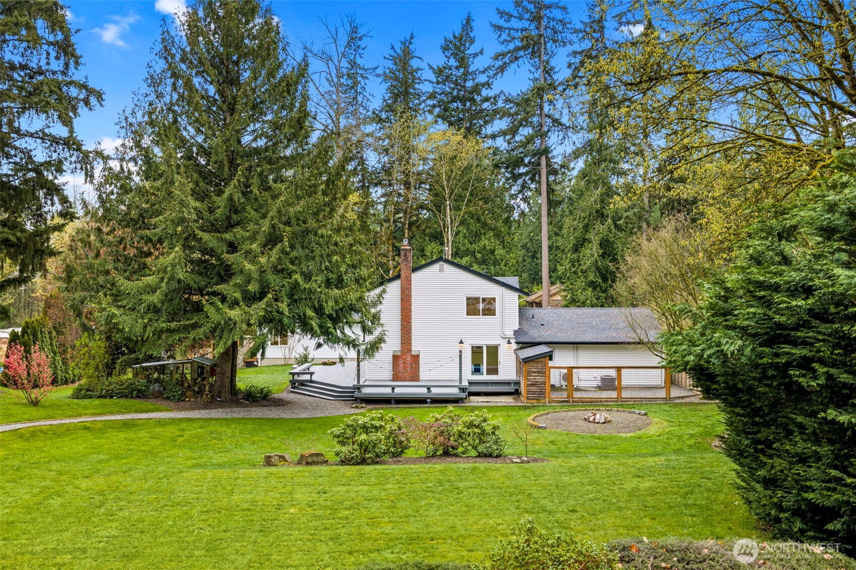 20627 NE 66th Place , Redmond, WA 98053