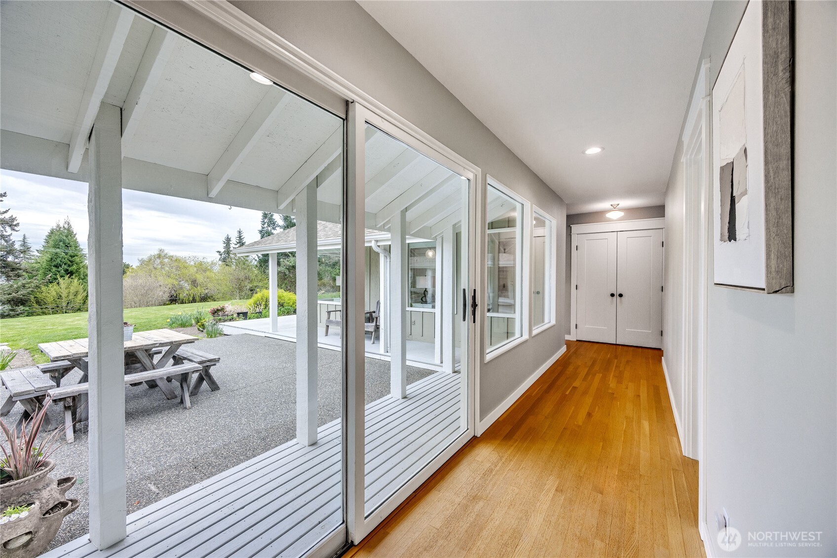 4185 Point White Drive NE, Bainbridge Island, WA 98110
