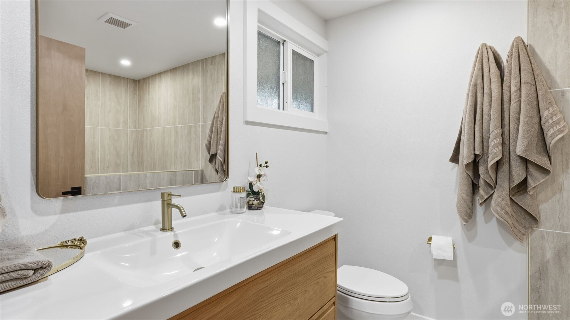 14837 SE Fairwood Boulevard , Renton, WA 98058