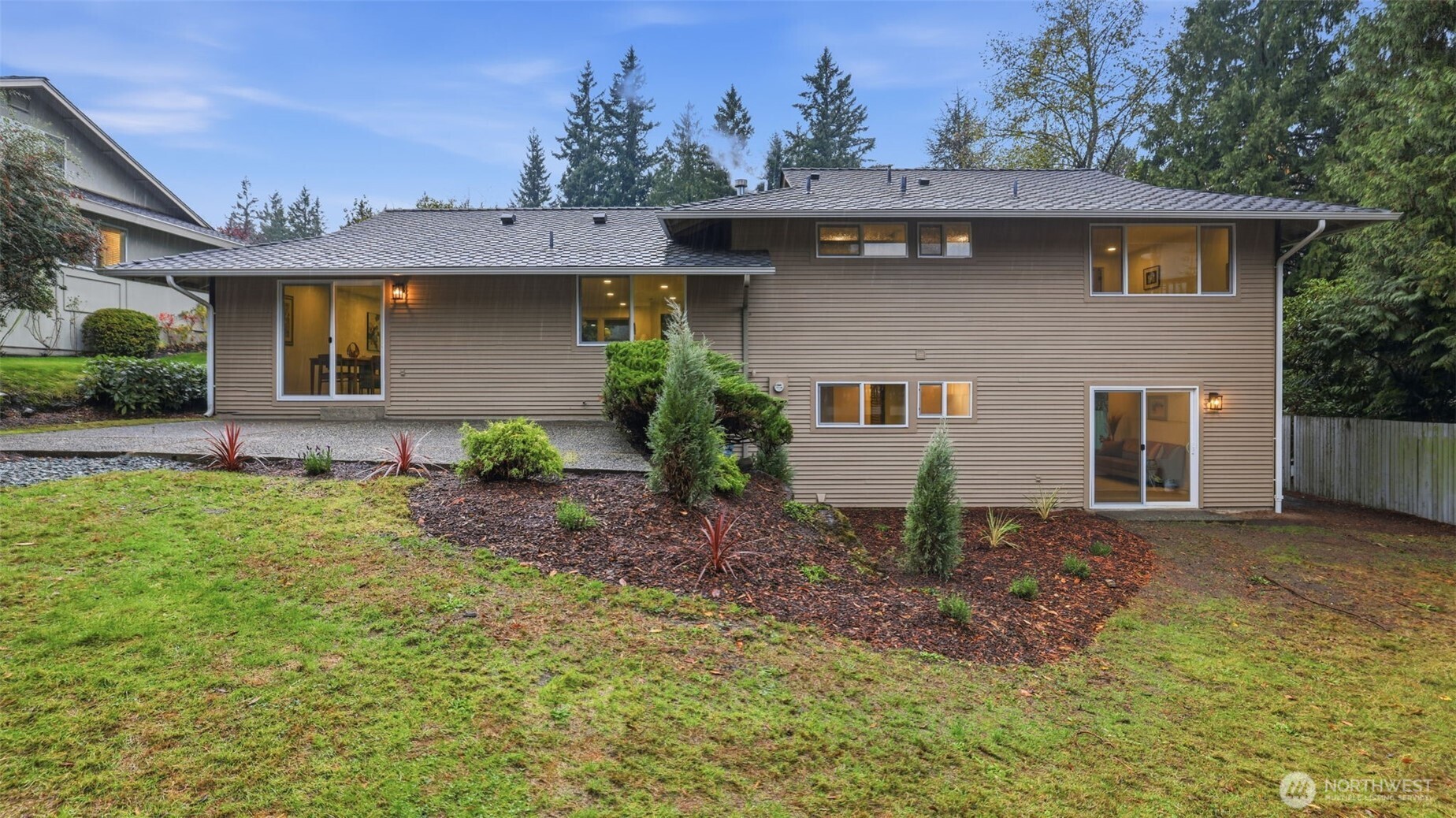 14837 SE Fairwood Boulevard , Renton, WA 98058