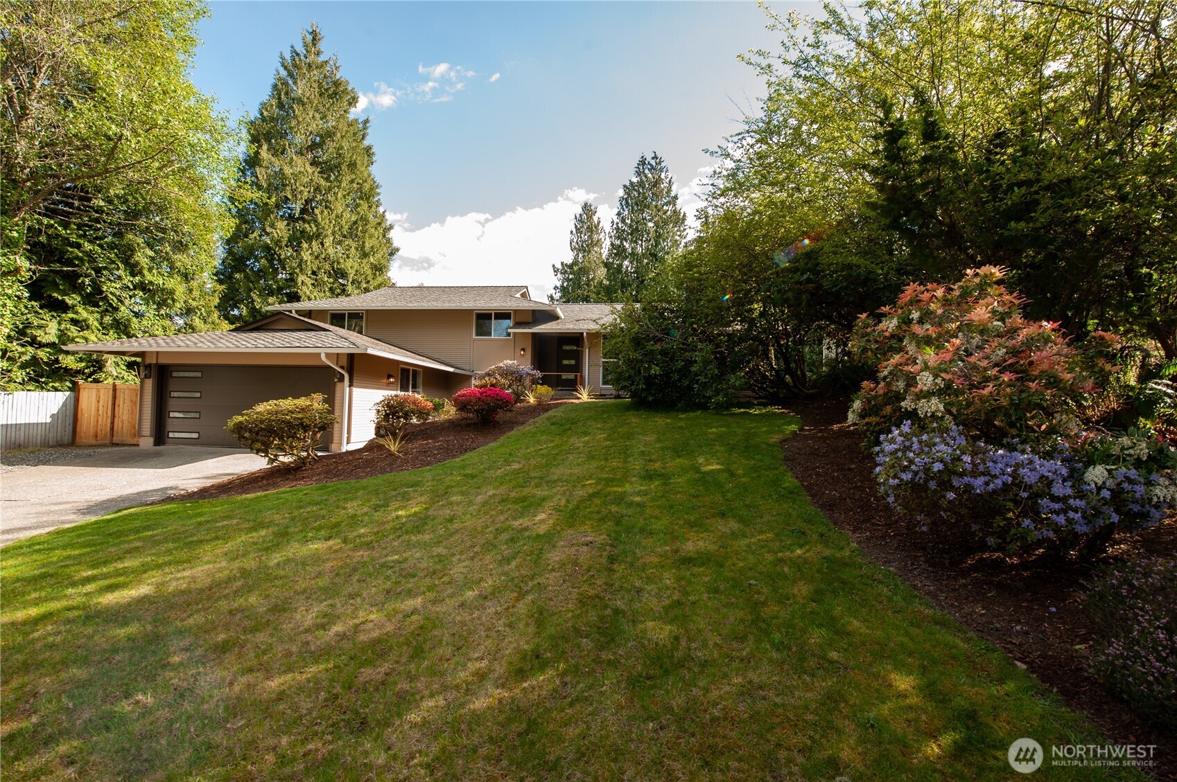 14837 SE Fairwood Boulevard , Renton, WA 98058