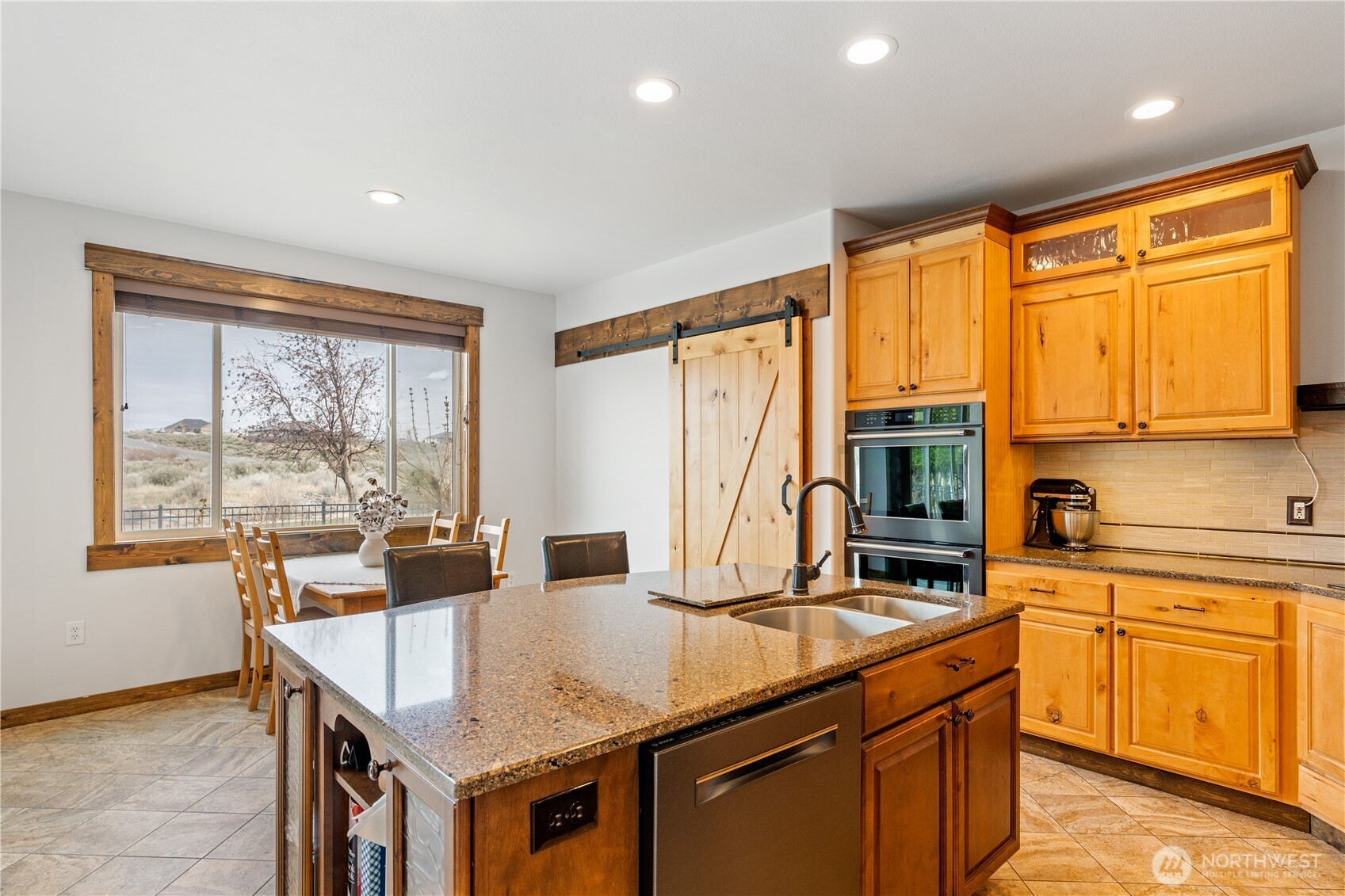 7298 Dune Lake Road SE, Moses Lake, WA 98837