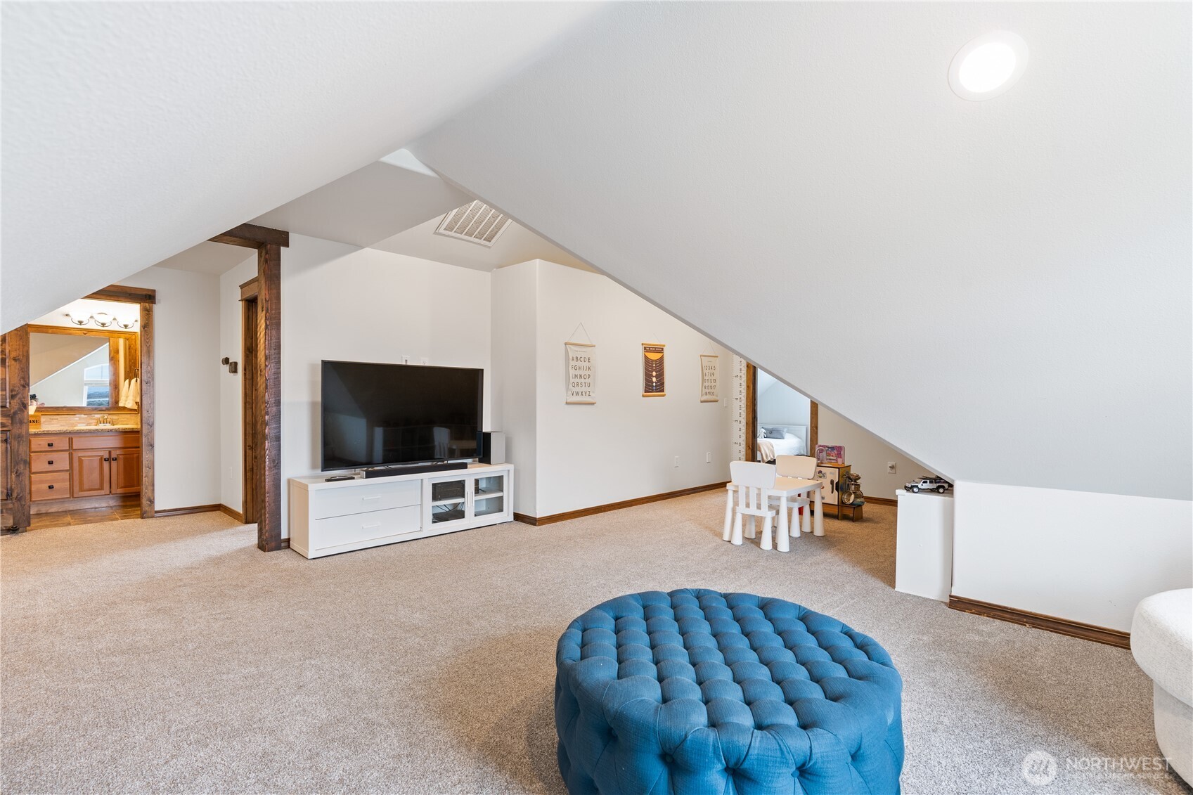 7298 Dune Lake Road SE, Moses Lake, WA 98837