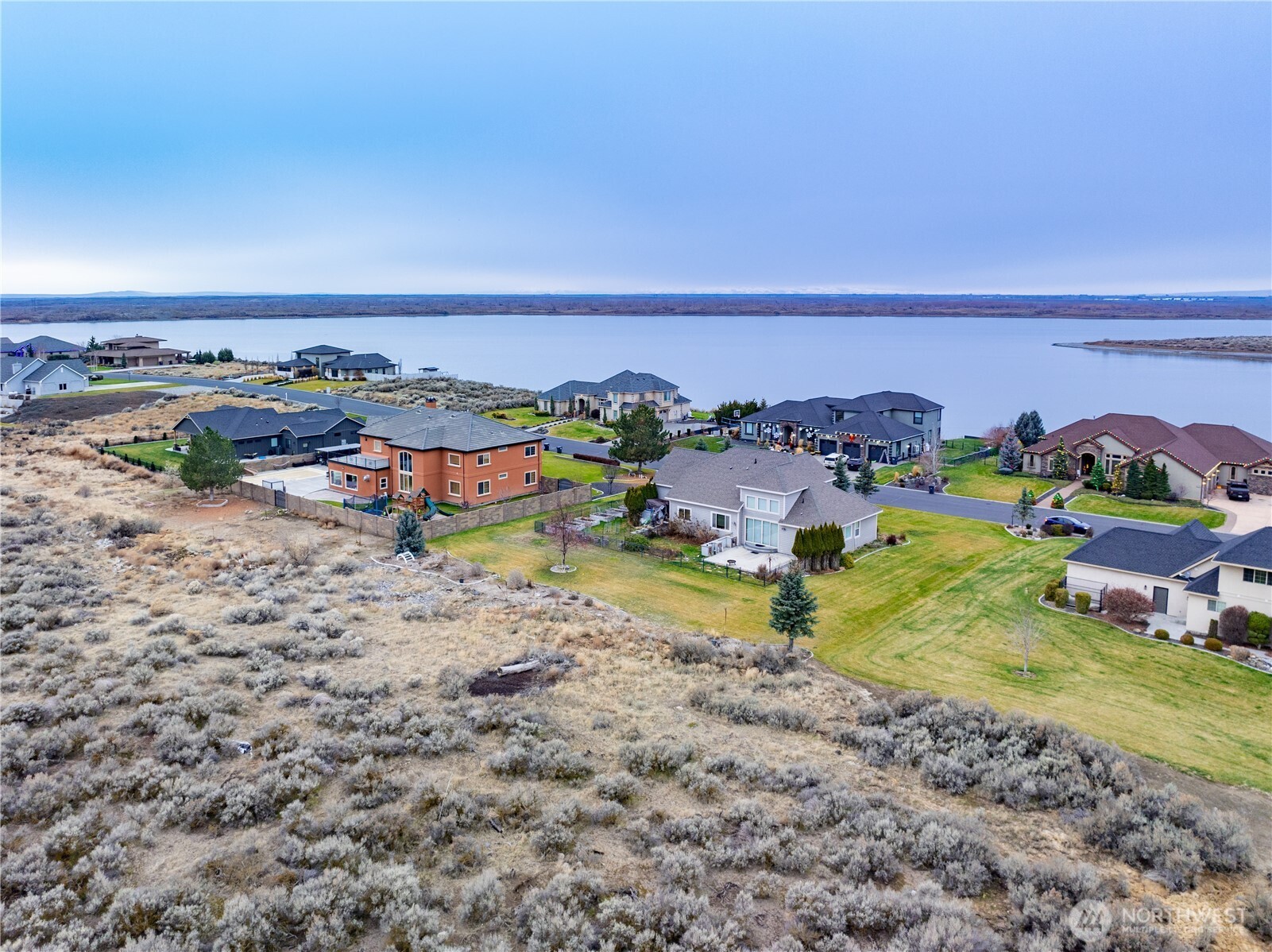 7298 Dune Lake Road SE, Moses Lake, WA 98837