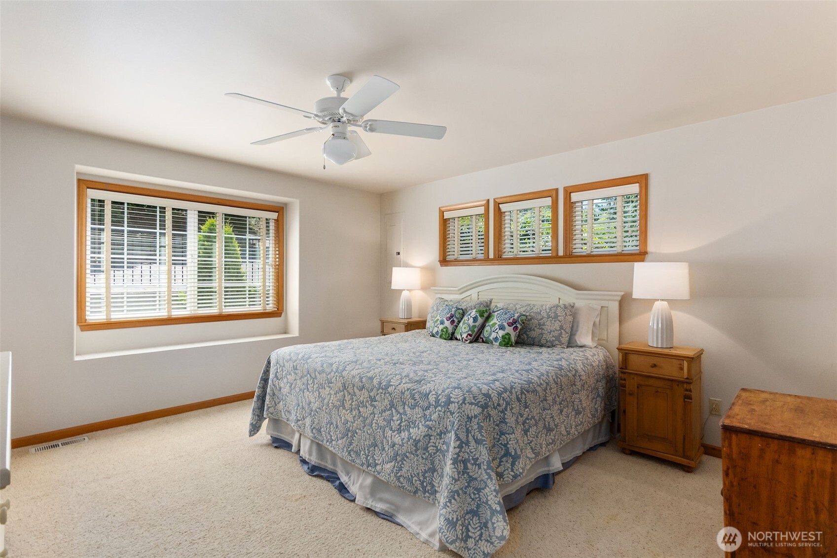 9936 9941 Mariner Drive NW, Olympia, WA 98502