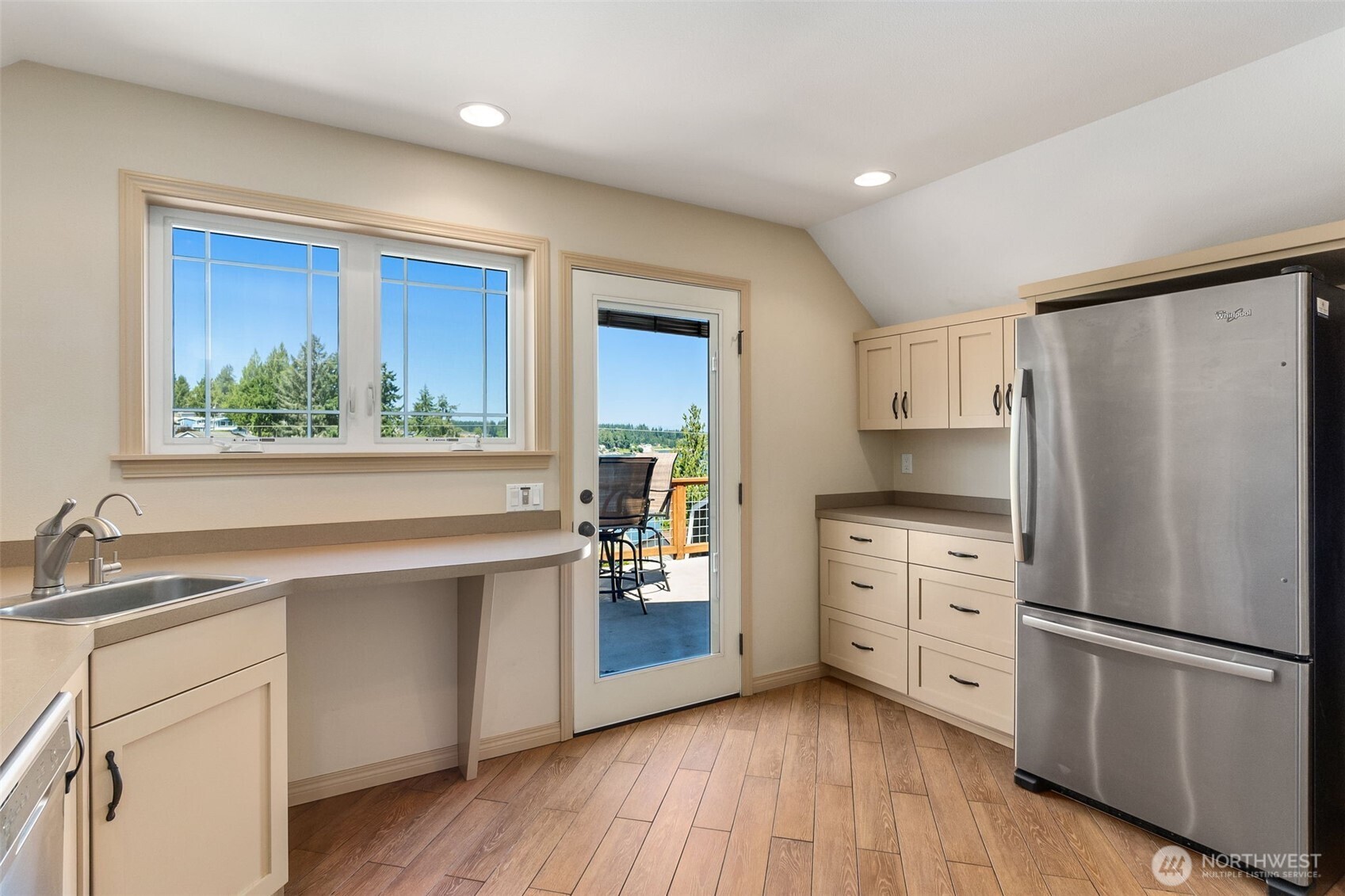 9936 9941 Mariner Drive NW, Olympia, WA 98502