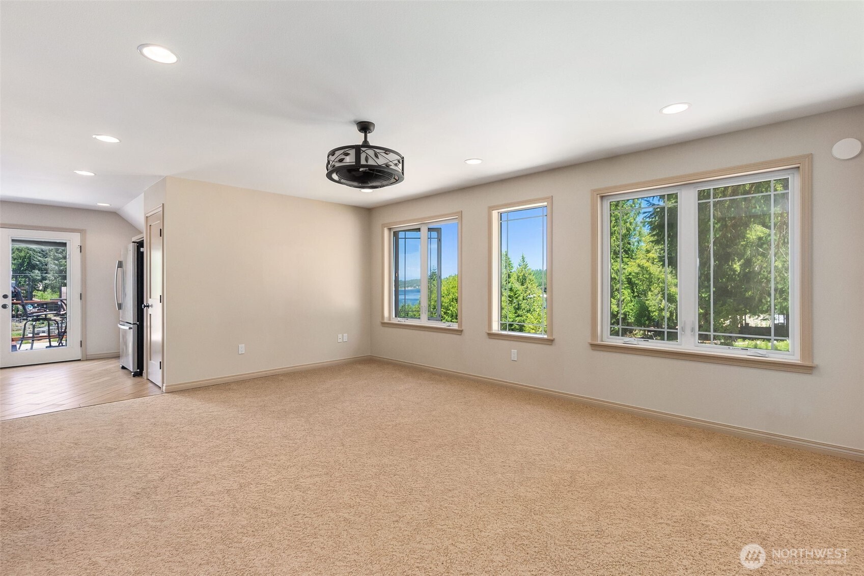 9936 9941 Mariner Drive NW, Olympia, WA 98502