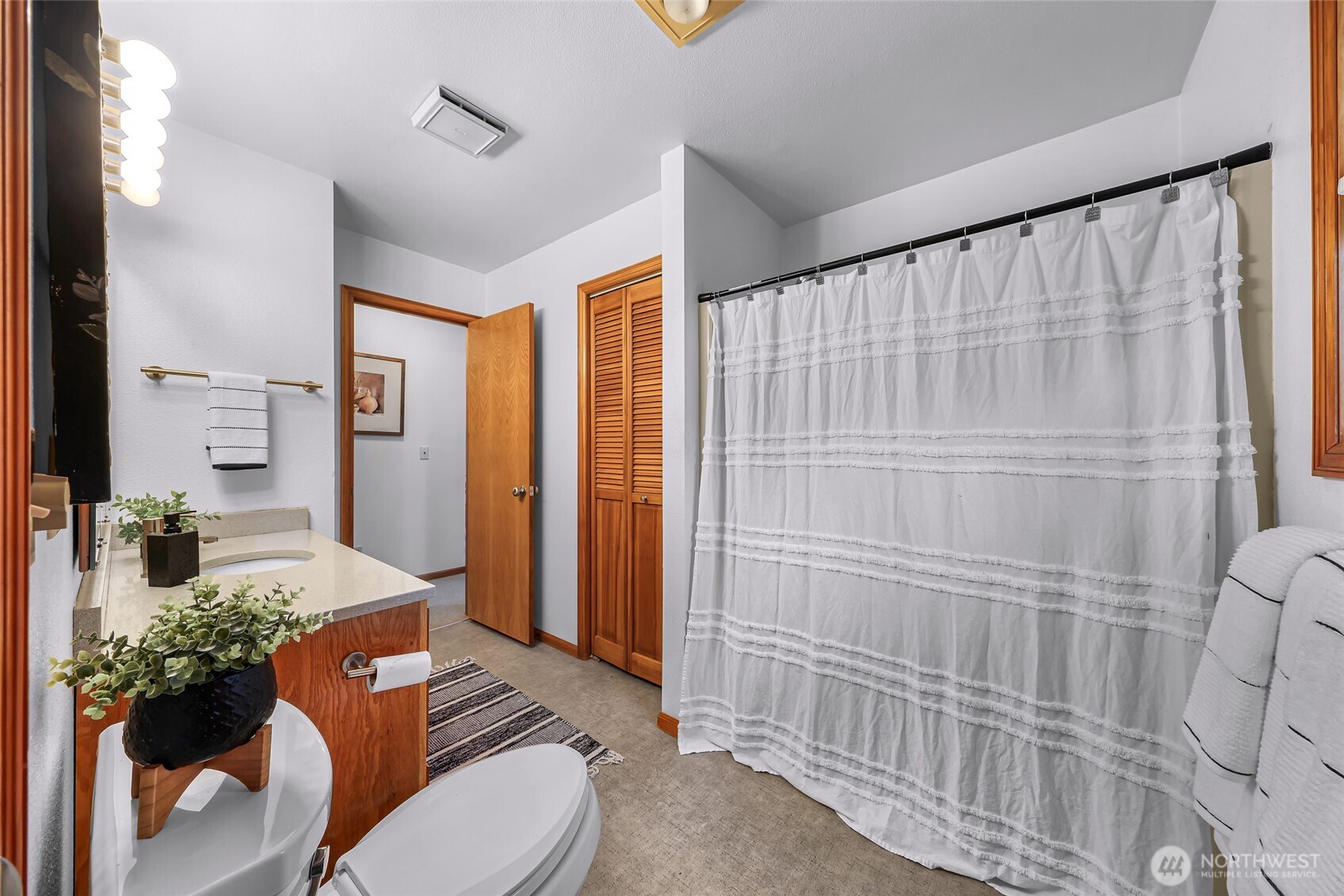 1401 E Street , Lynden, WA 98264