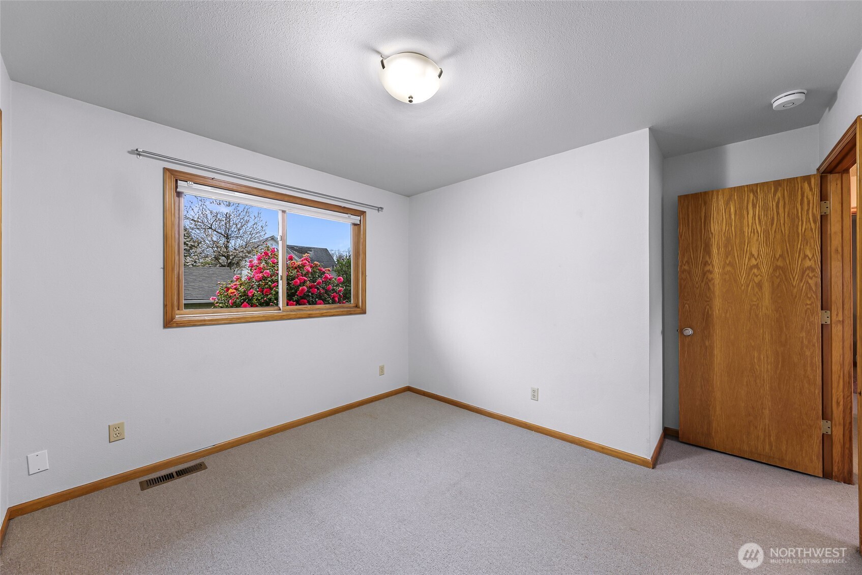 1401 E Street , Lynden, WA 98264