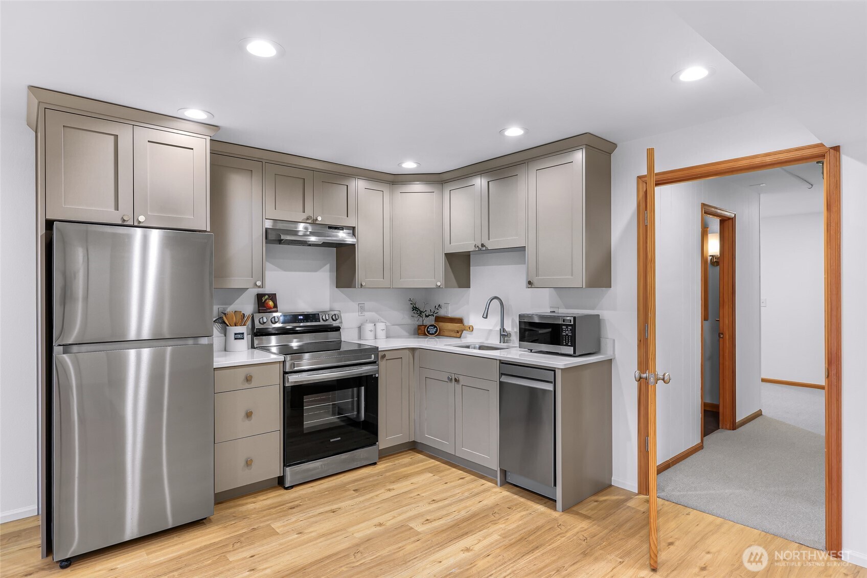 1401 E Street , Lynden, WA 98264