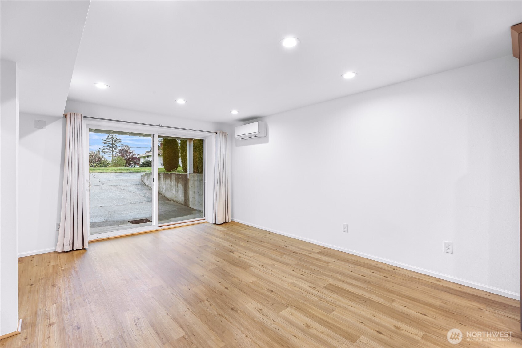 1401 E Street , Lynden, WA 98264
