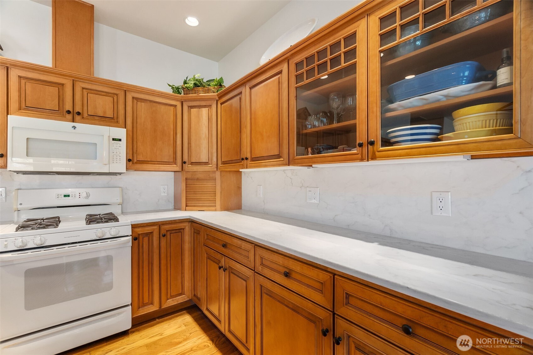 9941 Mariner Drive NW, Olympia, WA 98502