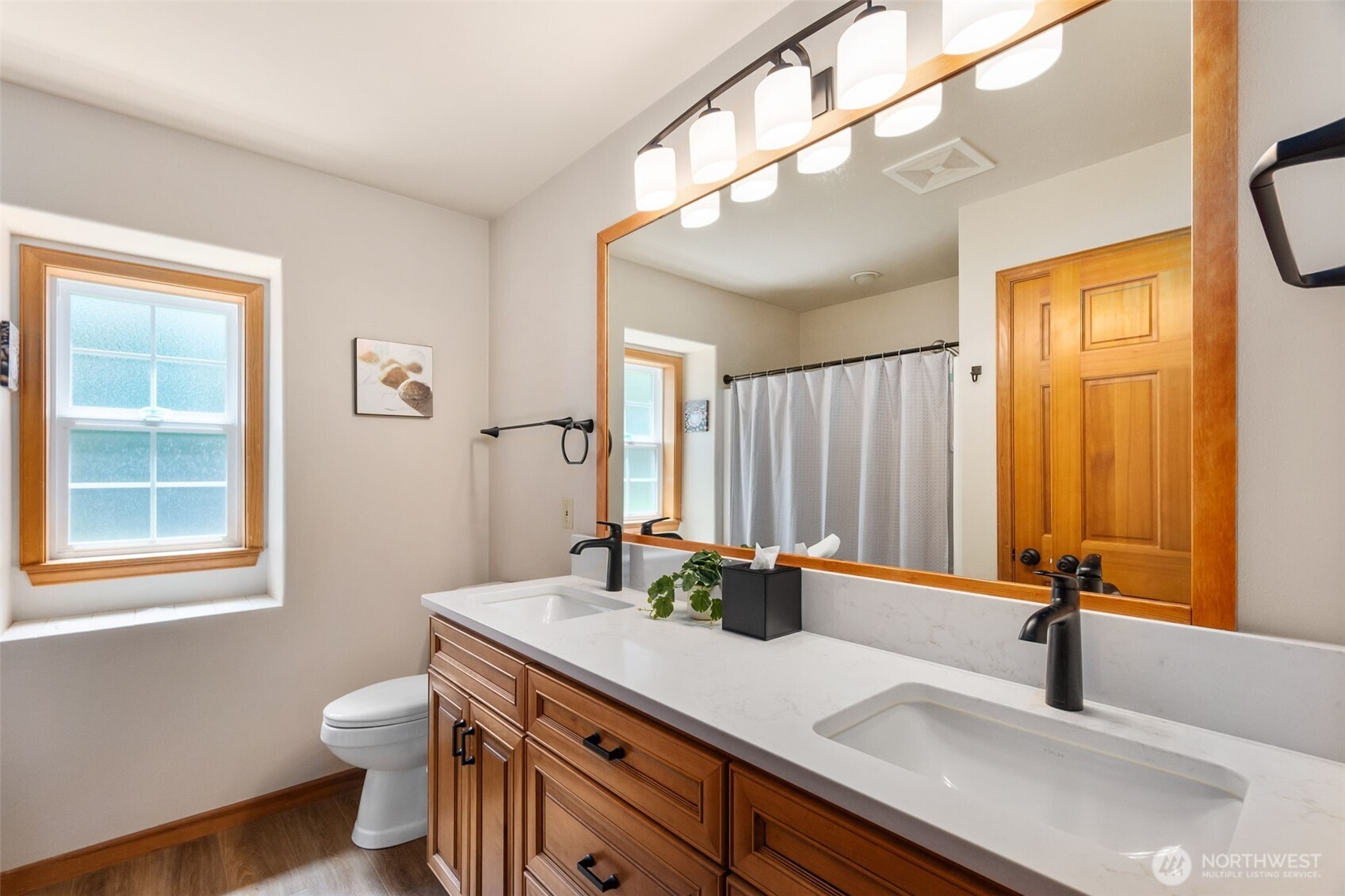 9941 Mariner Drive NW, Olympia, WA 98502