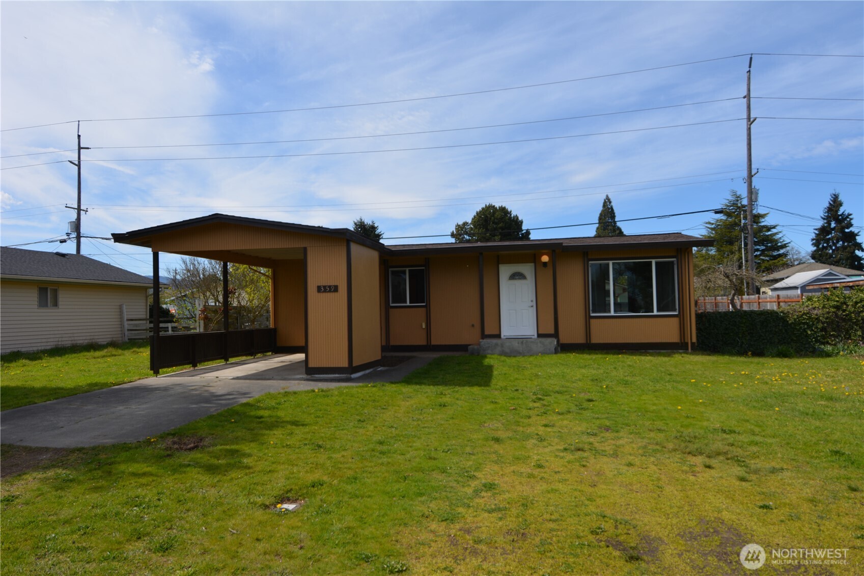 359 N Matriotti Avenue , Sequim, WA 98382