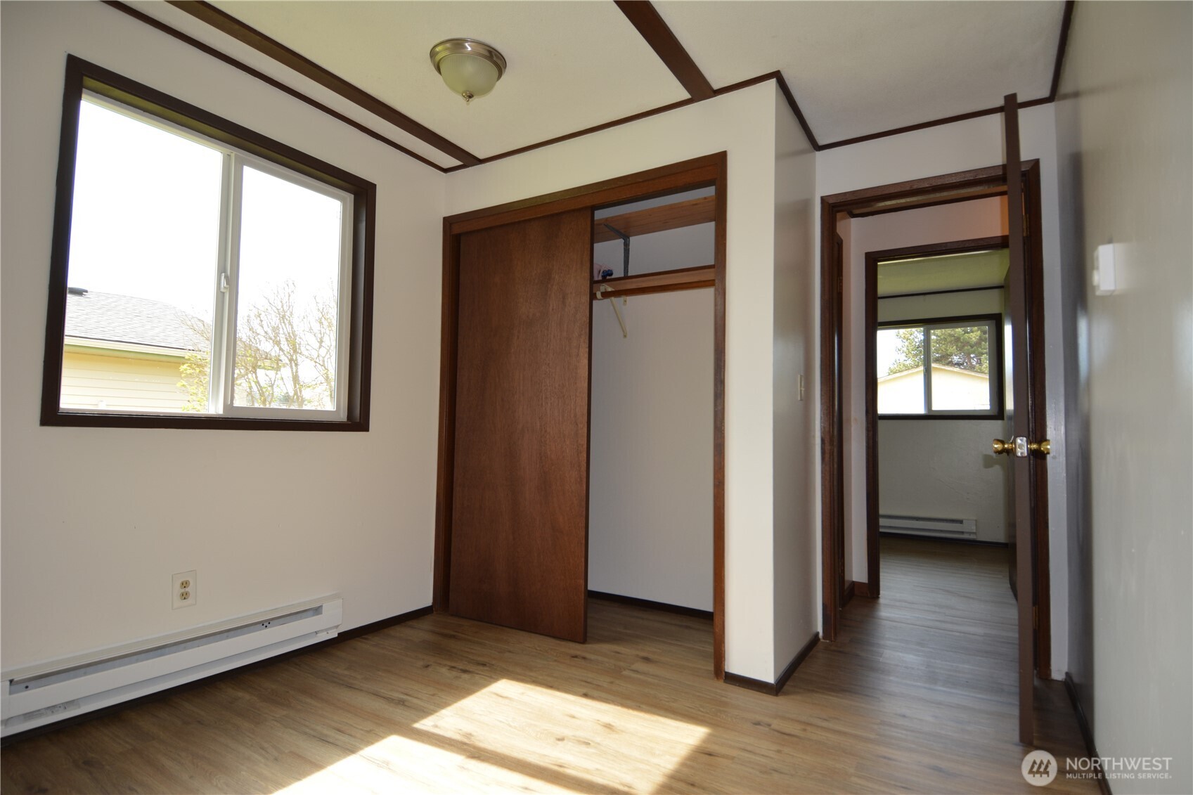 359 N Matriotti Avenue , Sequim, WA 98382