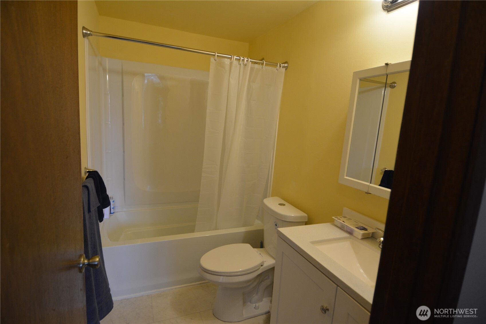 359 N Matriotti Avenue , Sequim, WA 98382