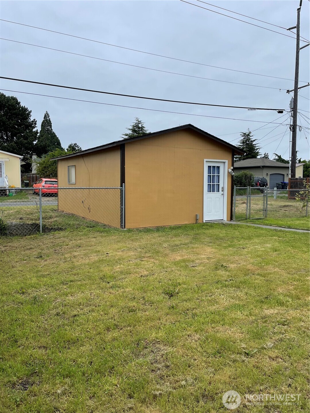359 N Matriotti Avenue , Sequim, WA 98382