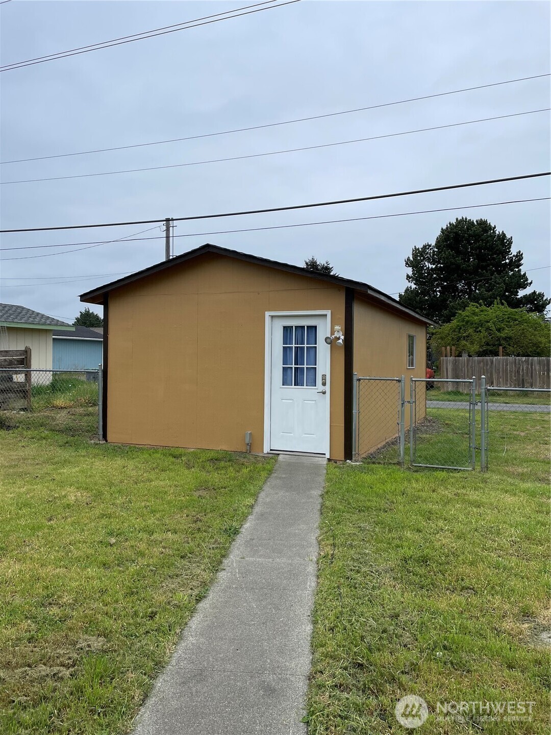 359 N Matriotti Avenue , Sequim, WA 98382