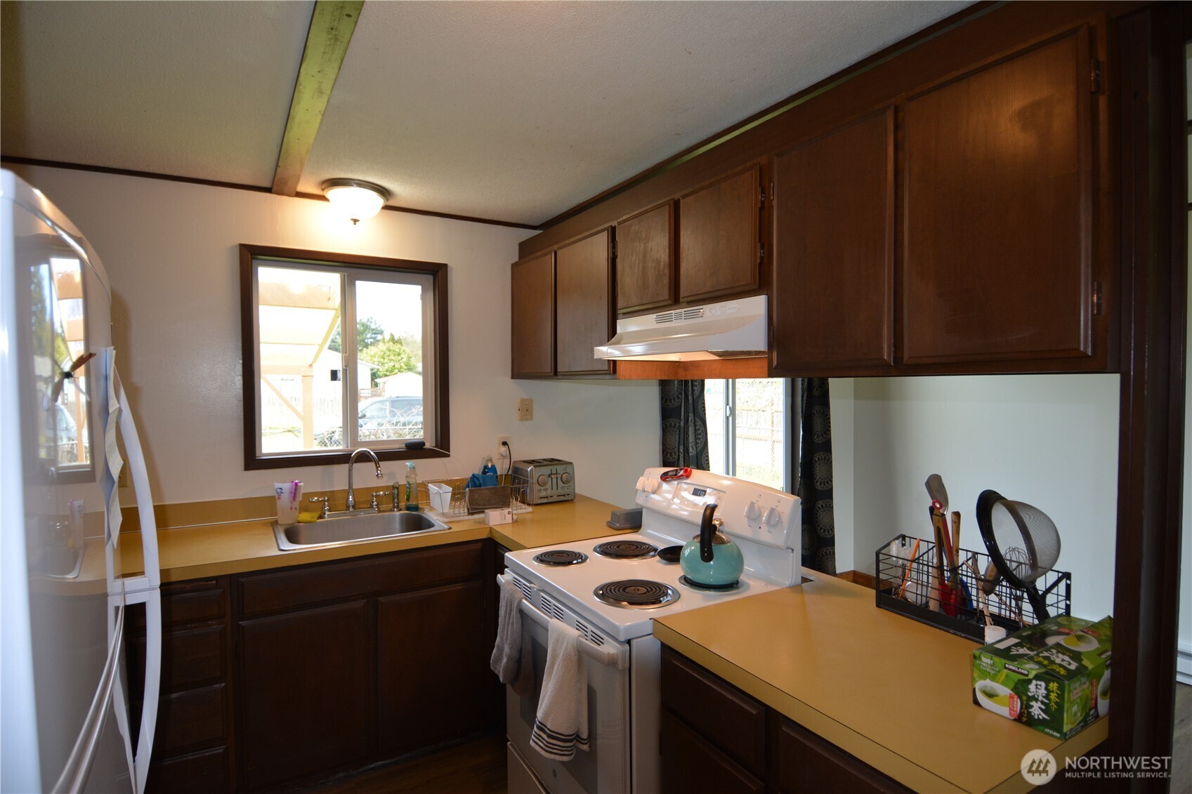 359 N Matriotti Avenue , Sequim, WA 98382