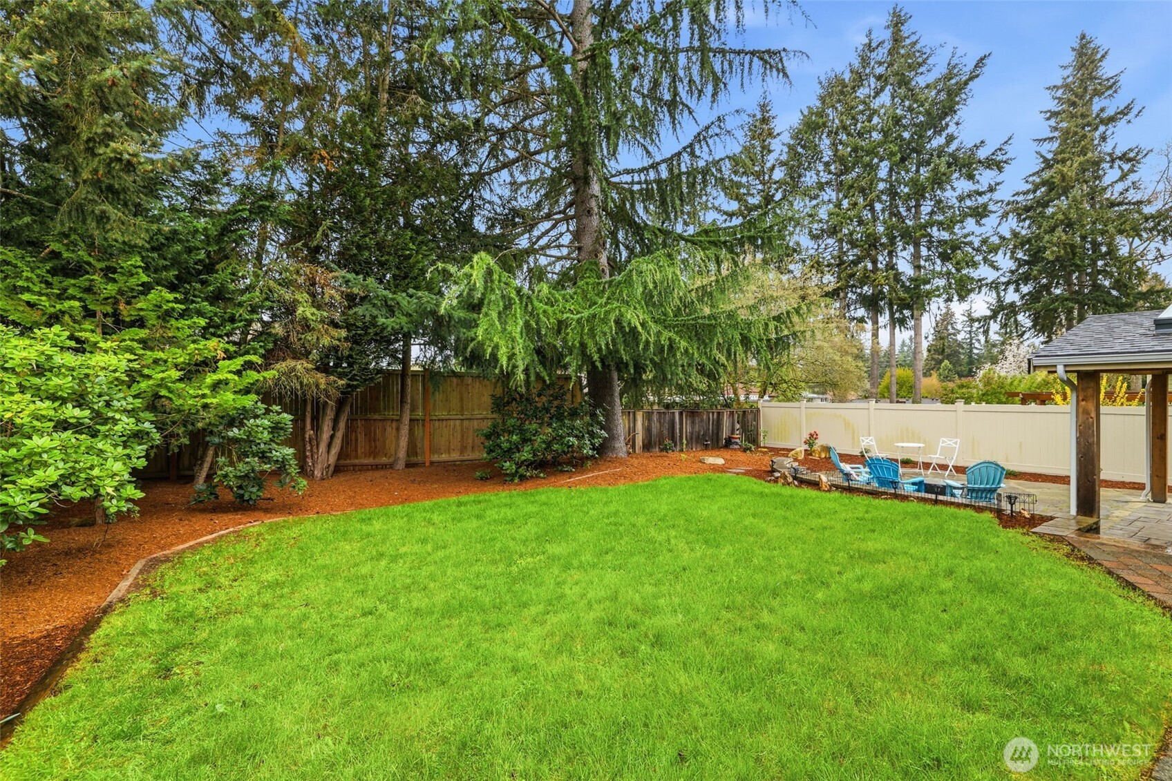 2201 168th Avenue NE, Bellevue, WA 98008