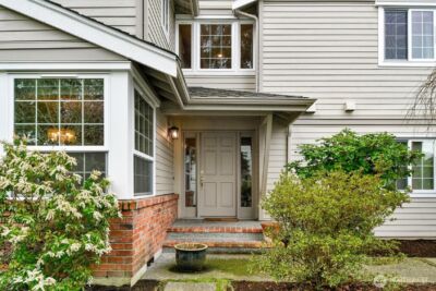 367 145th Place SE, Bellevue, WA 98007-5173 - Photo 3
