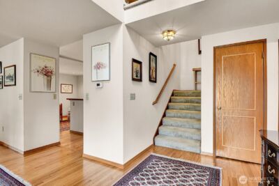 367 145th Place SE, Bellevue, WA 98007-5173 - Photo 6