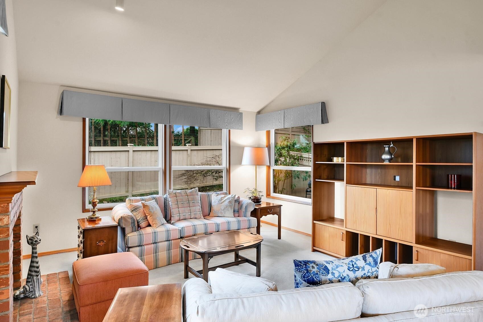 367 145th Place SE, Bellevue, WA 98007-5173